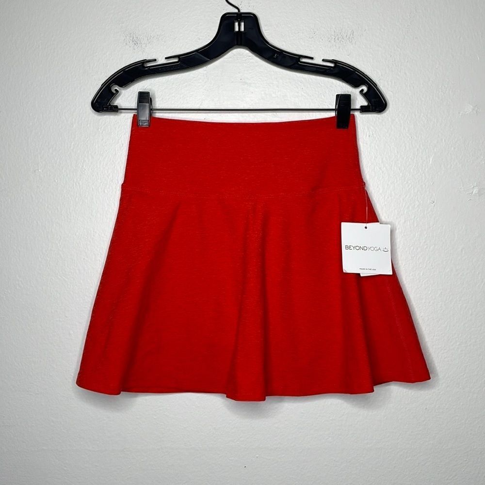 Beyond Yoga Womens Size Small Spacedye Tie Breaker Circle Skirt